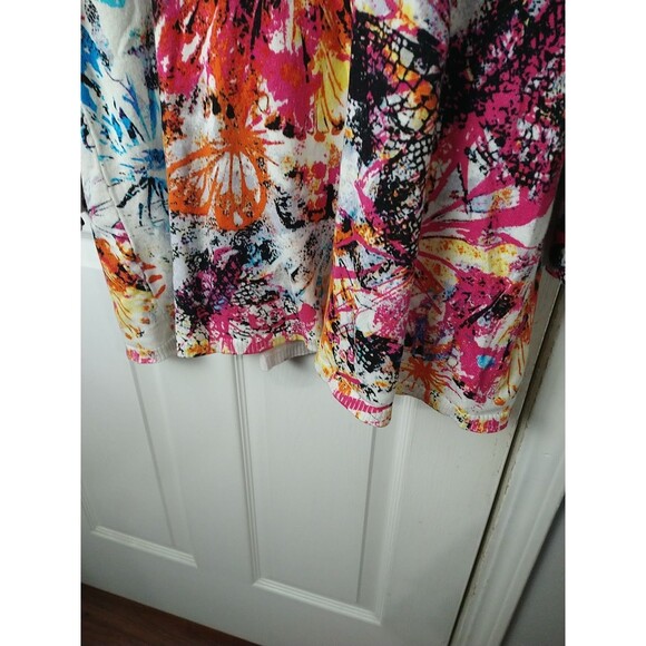 One A Size XXL WOMEN 3/4 Sleeve Sweater with Butterfly Print Spring Flight Color - Picture 5 of 9